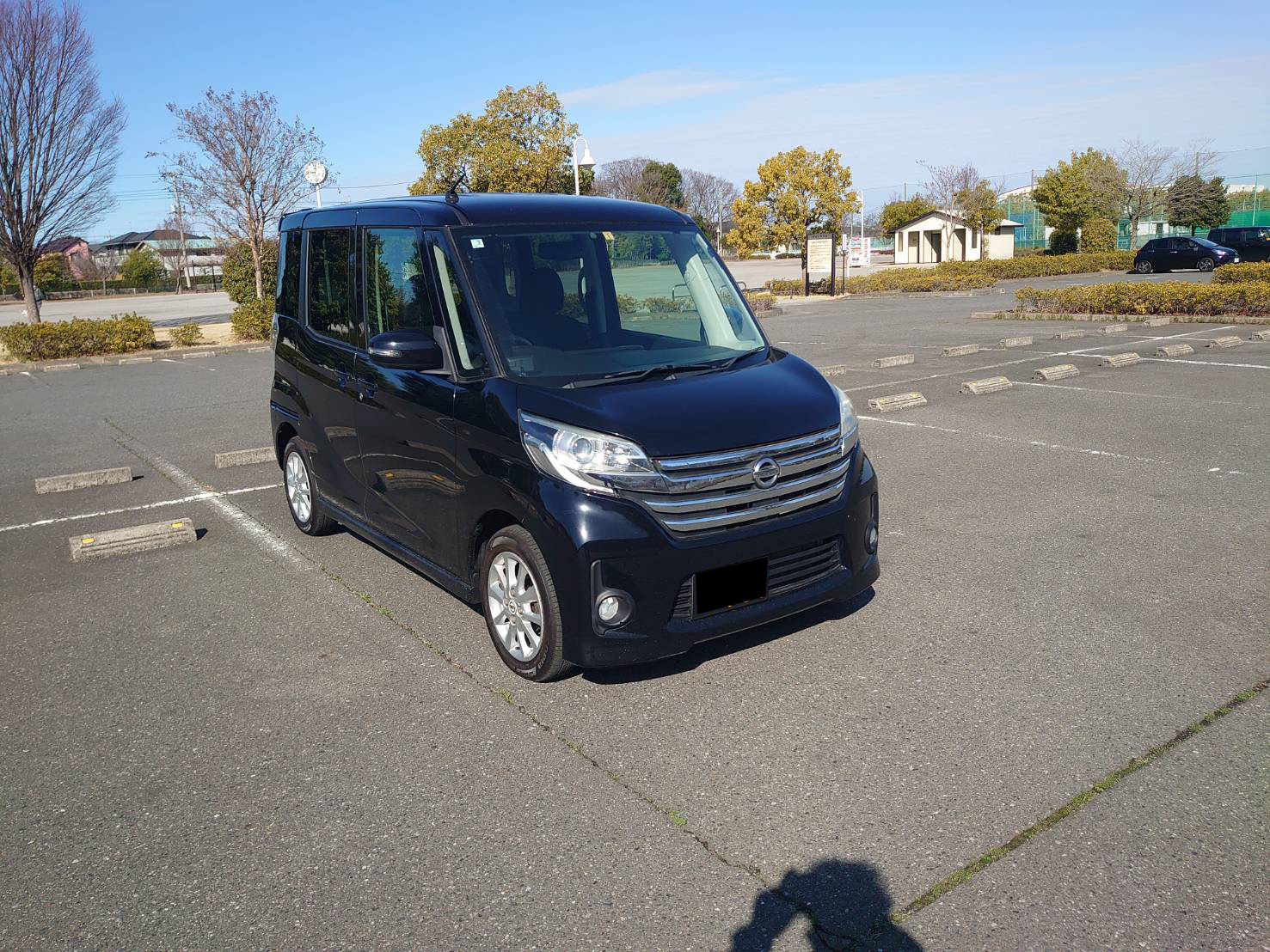 COCOタクの送迎車両・清潔な軽ハイトワゴン外観